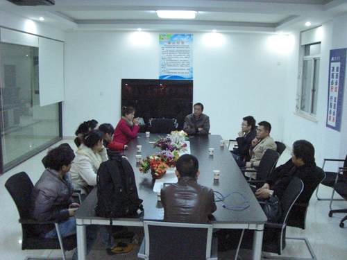 ���A�Ҽ��W�M�������L�F�������˽���ͨ����