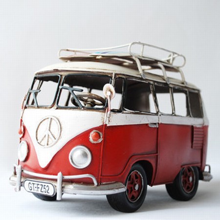 萌死人的巴士小擺件