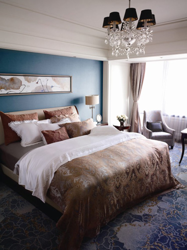 夢潔THEQUEEN春夏新品優雅上市