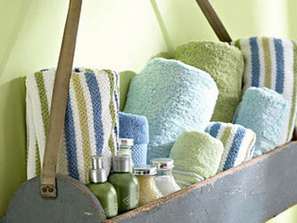 簡約浴室間的實用收納小物