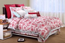 縵狄雅藍(lán)百聯(lián)又一城店開(kāi)展促銷活動(dòng)