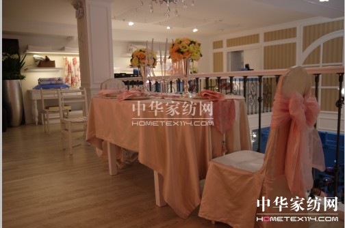 �K������ȫ��������������Ҽ��lչ���C