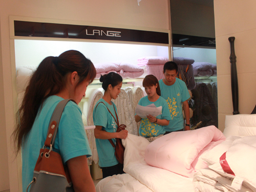 藍鴿家紡2012秋冬訂貨會隆重召開