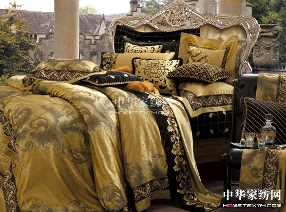 居夢萊家紡:邊看邊摸,體驗優質床品諸多細節