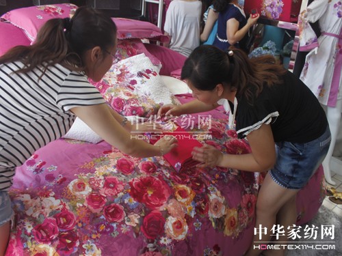 凱盛家紡2012秋冬新品培訓會圓滿成功