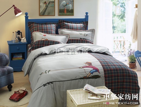 羅萊兒童2012秋冬新款“拔河小子”上市