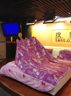 凱盛導(dǎo)購員家居大賽展現(xiàn)完美服務(wù)素質(zhì)