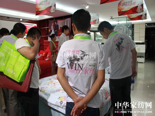 花雨傘:贏在家紡勝在選擇