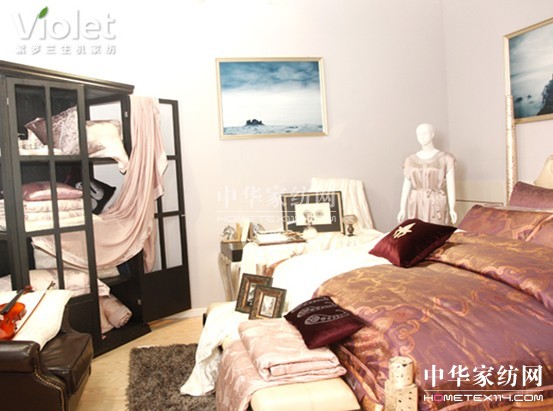 紫羅蘭生機展館盛裝亮相家紡展