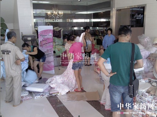 富億達(dá)家紡四店聯(lián)動(dòng)火爆熱銷已破百萬