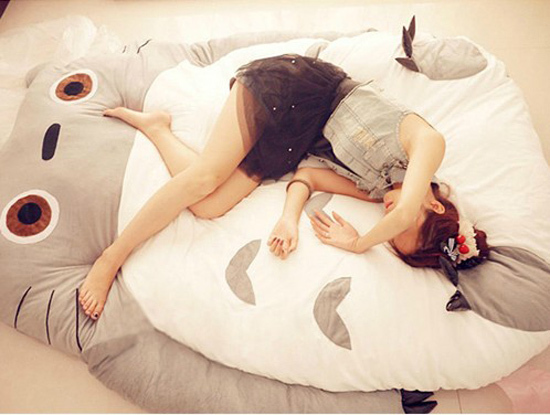 沙發(fā)不再中規(guī)中矩爆萌懶人座(上)