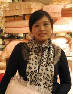 夢潔李群參加王牌導購PK賽獲好評