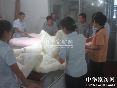 凱盛家紡深入開展2012“質量月”活動