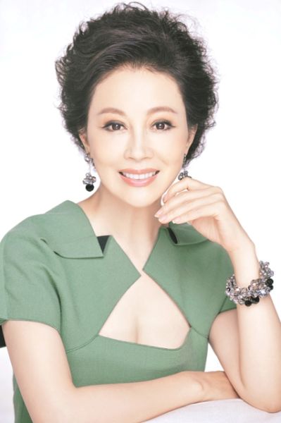 鄔倩倩再代言品牌優雅健康受青睞