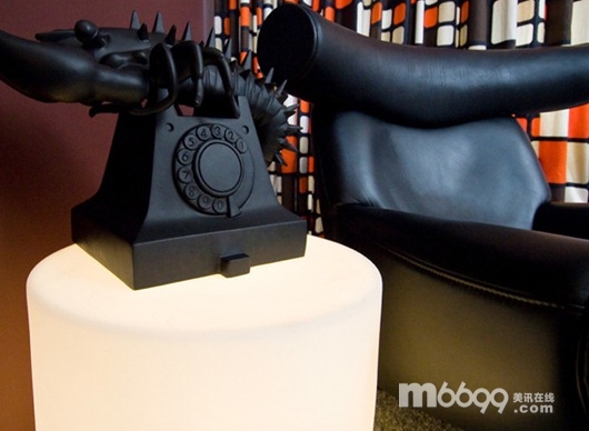 Rotoluxe:照明桌設(shè)計(jì)