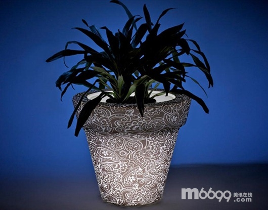 Rotoluxe:照明桌設(shè)計(jì)