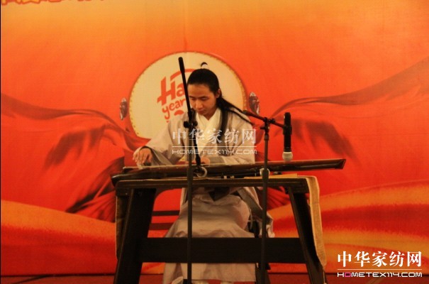 �Ϸ����2013�؜���(li��n)�g¡������