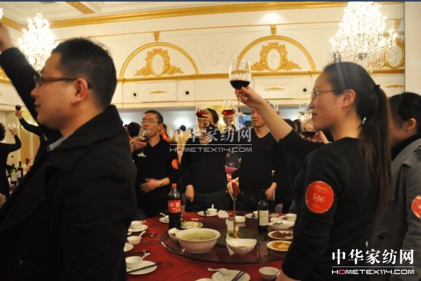 �Ϸ����2013�؜���(li��n)�g¡������