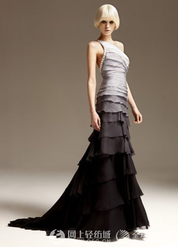 "瘋狂的裁縫"張叢斌和他100多個(gè)老板娘