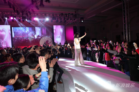 �Sʥ���r���b�������̰l�@��Ó