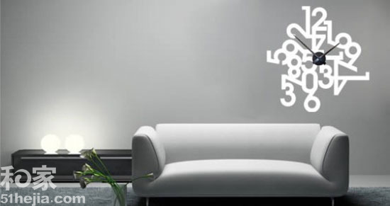 奇思妙想爬上墻個(gè)性墻貼拼創(chuàng)意鐘