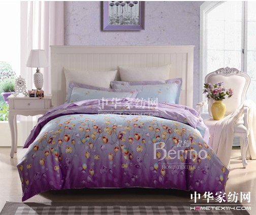 寶縵睡在春天的后花園