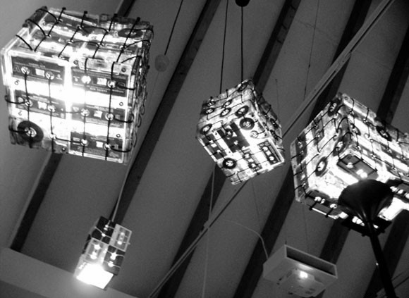 �����f�Ŏ���