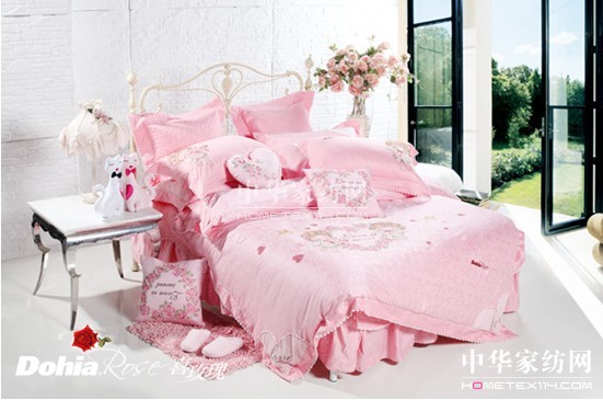 多喜愛家紡2013床品婚嫁新主張