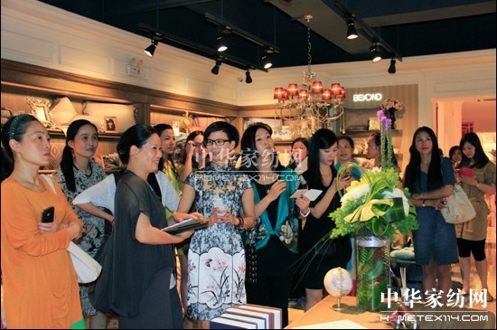 ����Ҽ�2013��(d��ng)���残(hu��)ˇ�g(sh��)(li��n)չ��������