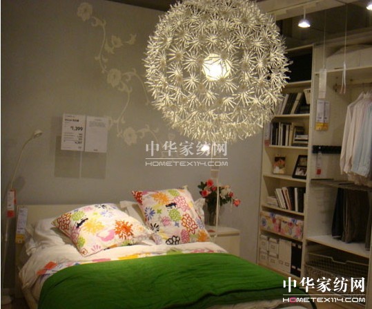 清洗時(shí)如何防止布藝品掉色或變形