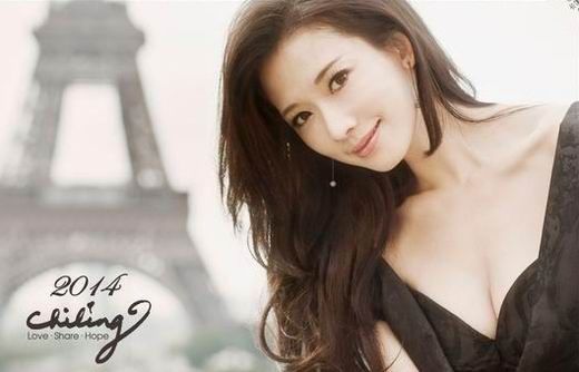 林志玲2014年歷照曝光 薄紗睡衣秀事業(yè)線