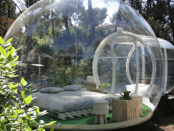 睡在水晶球里法國的泡泡度假村(一)