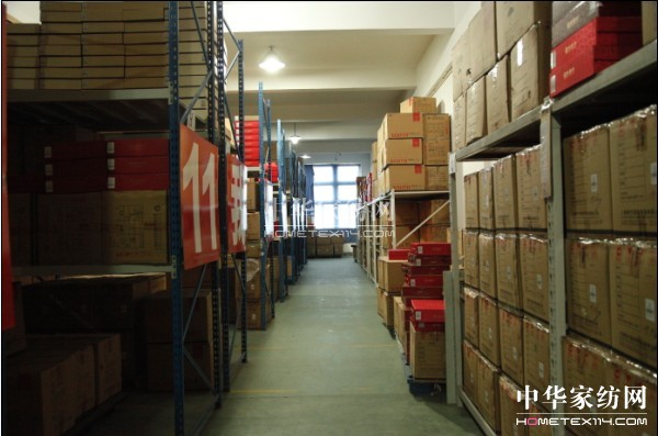 南方寢飾攜手《錢多多煉愛記》