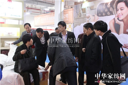 第五屆蕭山國際羽絨節(jié)開幕儀式舉行