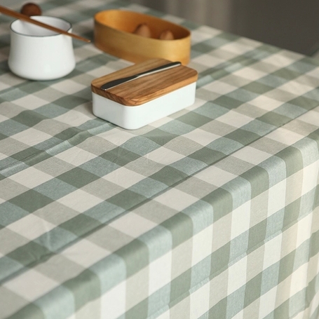 甜蜜溫馨用餐時(shí)間桌布扮靚餐桌