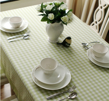 甜蜜溫馨用餐時(shí)間桌布扮靚餐桌