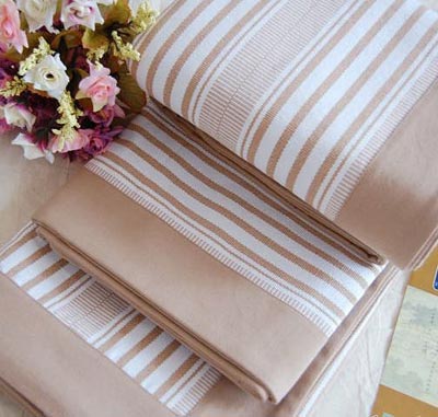 ������Ʒ�ղر��B(y��ng)�W(xu��)��(w��n)��������ƪ