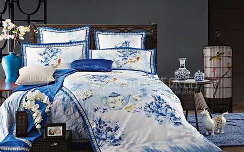 雨蘭:中式茶香青碧 感受青花瓷韻道典雅