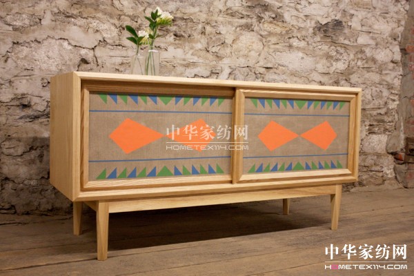 簡潔手繪幾何圖案家具系列