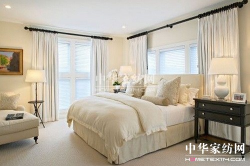 ��ɫ���{(di��o)���ŕr(sh��)�д�Ʒ