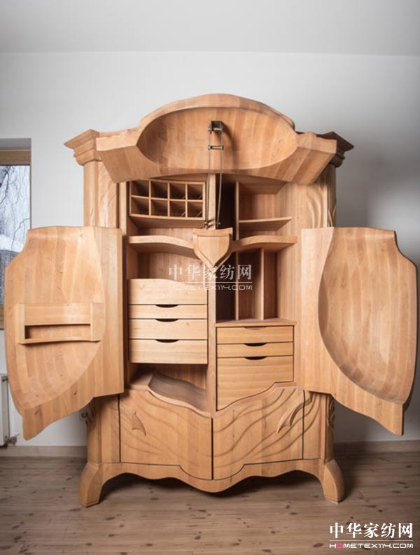 獨(dú)特的甲殼蟲柜子設(shè)計(jì)