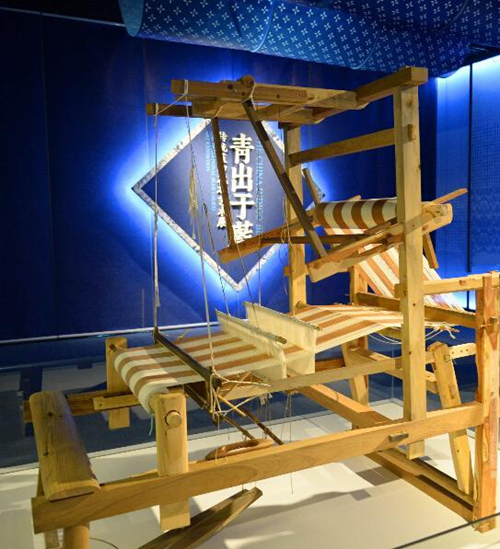 杭州舉辦傳統(tǒng)藍印花布藝術(shù)展