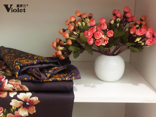 ���_�m2015������Ʒӆ؛�����e��һ������Cɭ��