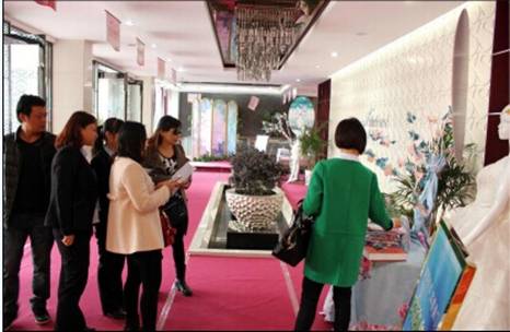 ���ˍu�Ҽ�2015������Ʒ�b�p���߽��N����Մ���A�M�Y����