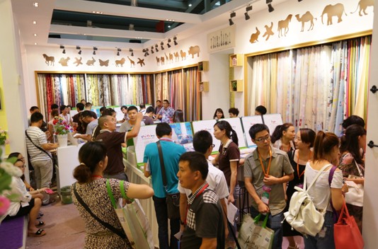 雙輪驅(qū)動(dòng),“家居中國”美麗綻放