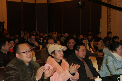 揭密:凱盛家紡?fù)孓D(zhuǎn)微商大會(huì)