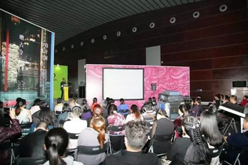 黃錦權:引進國際大獎帶動行業水平