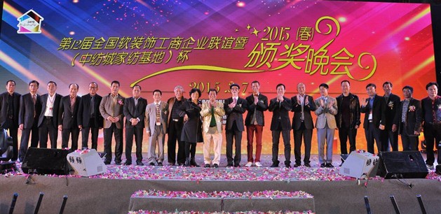 �ُ�Ʒ���T���r��