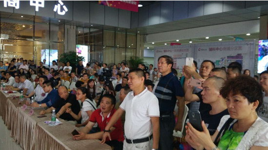 中大商圈新亮點(diǎn),輔料商鋪遭狂搶