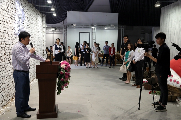 初綻—遇見新我----FEELING品牌發(fā)布會于北京吉里國際藝術園區(qū)舉行